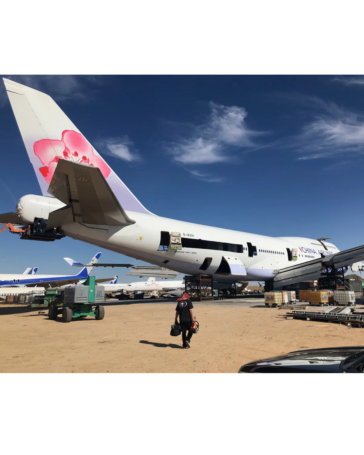 China Airlines Boeing 747-400, Tail #B-18201 - Image 4