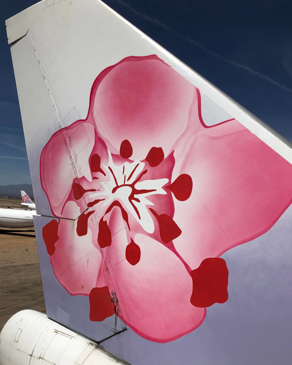 China Airlines Boeing 747-400, Tail #B-18201 - Image 5